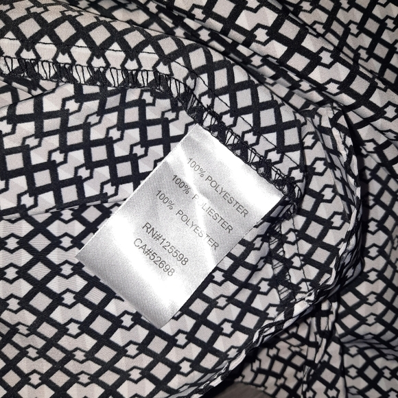 Ellen Tracy Button Up Roll Up Quarter Sleeve Shirt - Picture 5 of 6